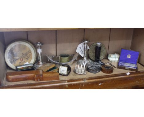 A SELECTION OF NOVELTY ITEMS including a pair of EPNS candlesticks, pierced bowl, lacquered boxes and hand painted thimbles t