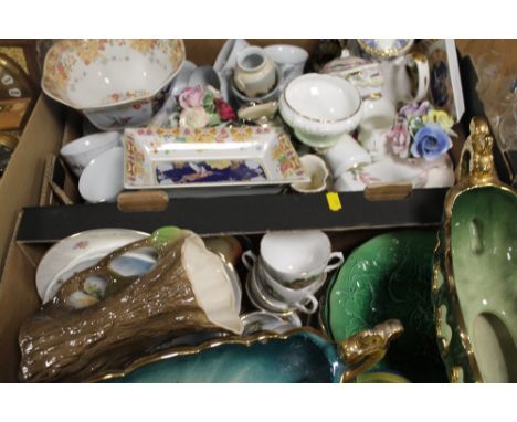 TWO TRAYS OF CHINA AND CERAMICS TO INCLUDE SPODE, ROYAL ALBERT, ROYAL DOULTON, ETC 