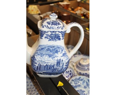 TWO TRAYS OF ASSORTED BLUE AND WHITE TEA AND DINNER WARE TO INCLUDE WEDGWOOD, SPODE, OLD WILLOW, ETC  