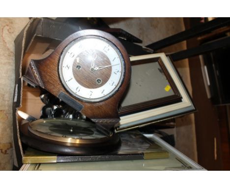 A TRAY OF ASSORTED METALWARE AND CLOCKS TO INCLUDE A SMITHS MANTEL CLOCK