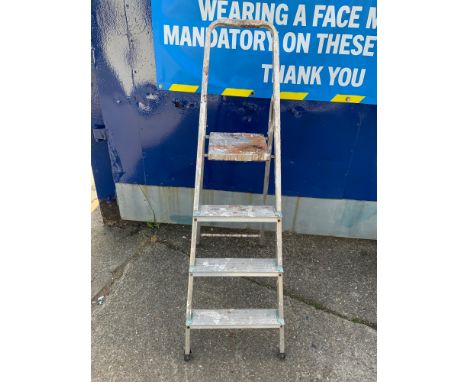 Aluminium Step Ladder 