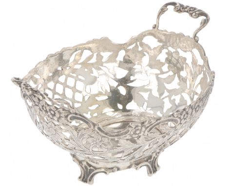 Oval model with openwork sides and soldered legs and handles. The Netherlands, Zutphen, B.W. van Eldik, 20th century, hallmar
