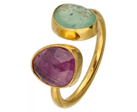 The ruby is presumably glass filled. Ring size: 17 mm / 53 mm. Weight: 3 gram.