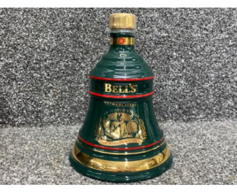 Bells finest old scotch whisky, christmas decanter 1994, 70cl and still sealed