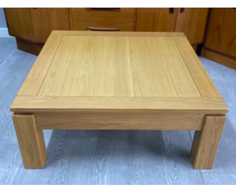 Large square shaped light oak coffee table, 100x100cm