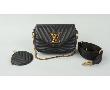 Tasche Louis Vuitton New Wave Multi Pochette M56461  schwarzes Kalbsleder, Maße 19x14x5cm, abnehmbare Kette, Trageriemen und 