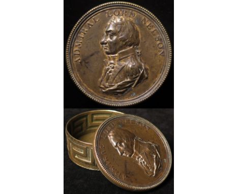 Admiral Lord Nelson circular brass box d.53mm with medallic portrait lid.