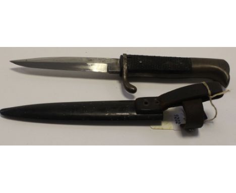 Trench fighting knife an Imperial German issue bayonet style fighting knife, maker marked blade, original metal scabbard with