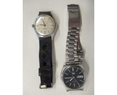 A Seiko automatic wristwatch and a Phoenix17 Jewel movement manual wind wristwatchLocation: CAB 