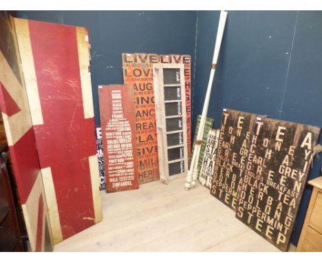 Qty of various decorative signs & a screen PLEASE ALWAYS CHECK CONDITION PRIOR TO BIDDING