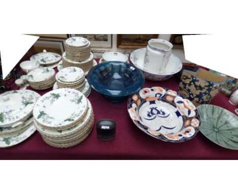 A Royal Worcester 'Valencia' pattern dinner service & assorted ceramics & glassware PLEASE ALWAYS CHECK CONDITION PRIOR TO BI