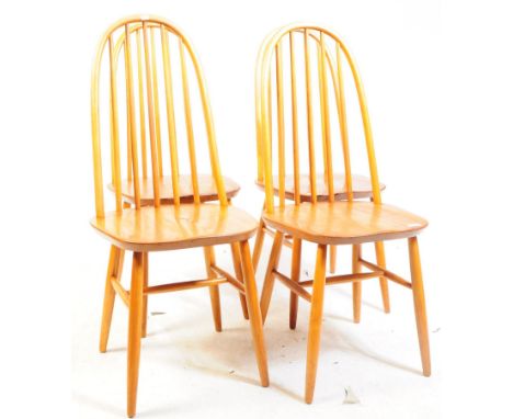 Ercol Manner - Mid century four elm hoop back chairs dining chairs. In the manner of Quaker Windsor style chairs. Spindle bac