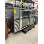 True glass door refrigerated merchandiser cabinet
