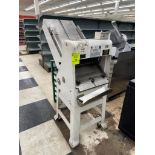 Oliver bread slicer