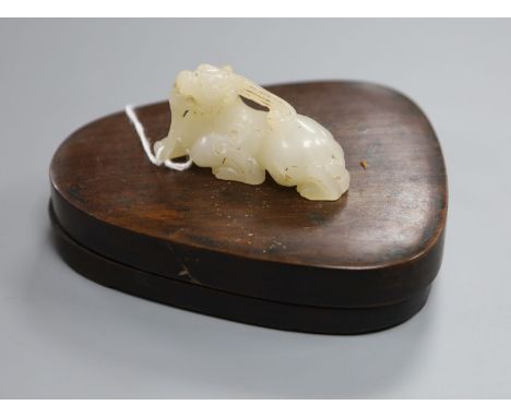 An inkstone and a white jade Qilin Qilin W.5.5cm