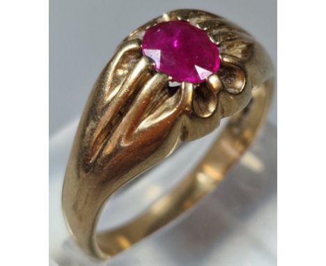 9ct gold and ruby dress ring. 6.9g approx. Size T1/2. (B.P. 21% + VAT)
