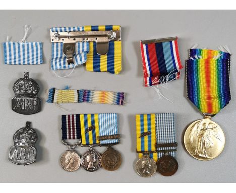 Collection of medals to include: British WWI Victory Medal, awarded to 'K.376633 W.S. Day STO.1.R.N" (Royal Navy), two pairs 