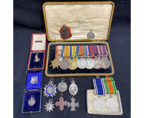 Two Medal Groups; 3590 Albert E Mitchell, Kings Royal Rifle Corps, in Spink & Son presentation medal case; 1914 Star, British