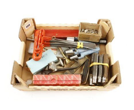 A box of tools G 
