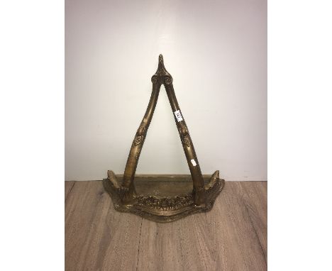 GILT WOOD WALL BRACKET