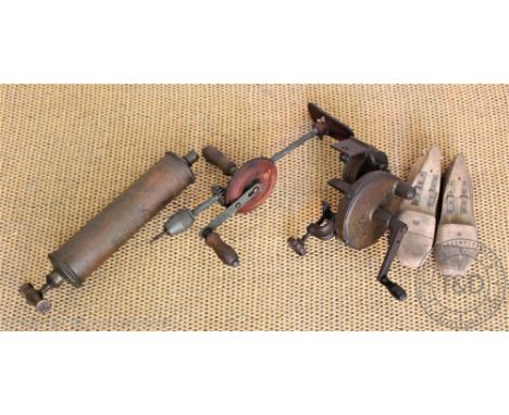 A small selection of vintage tools, including a Alfred Herbert Model B table clamp grinding stone (Qty)