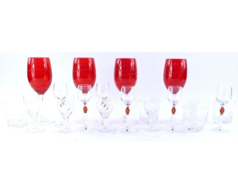 Various crystal glassware, drinking glasses, etc., Whitefriars style, red and clear glass wine glasses, 23cm high, crystal wh