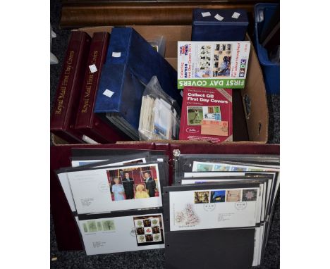 Stamps - a large quantity of first day covers, in albums, first day covers collectors books