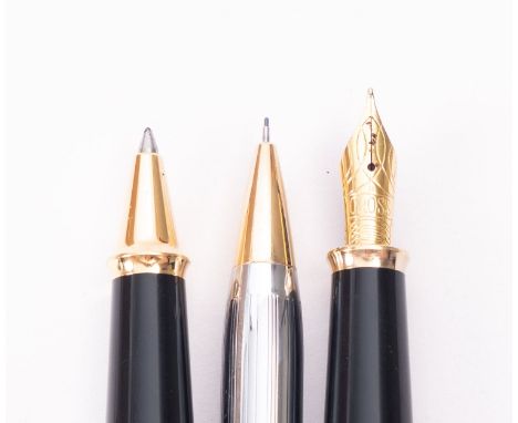 Cross, Townsend Medalist, a fountain pen, roller and pencil set, the fountain pen cartridge filling and with a medium nib gol