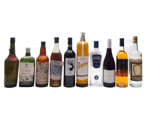 A group of wine, spirits and aperitifs, including whiskey, gin, French dessert wine etc. (10)