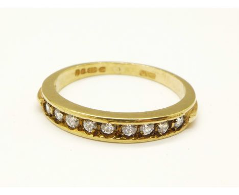 A 9ct gold ring, 2.1g, N 