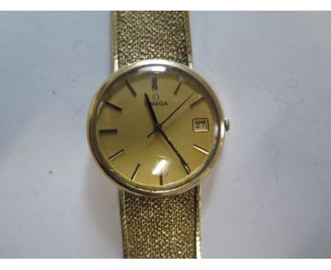 A 9ct yellow gold Omega bracelet manual wind gents wristwatch - 33mm case - total approx weight 51 grams - some usage marks, 