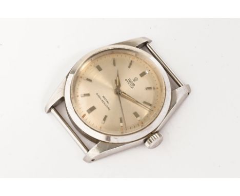A vintage Rolex Tudor Oyster Royal gentleman's wristwatch.&nbsp;&nbsp;The watch is currently ticking away.&nbsp; There are se