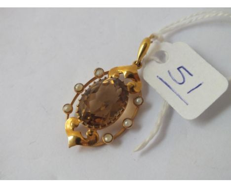 A stylish citrine &amp; pearl pendant in 9ct 