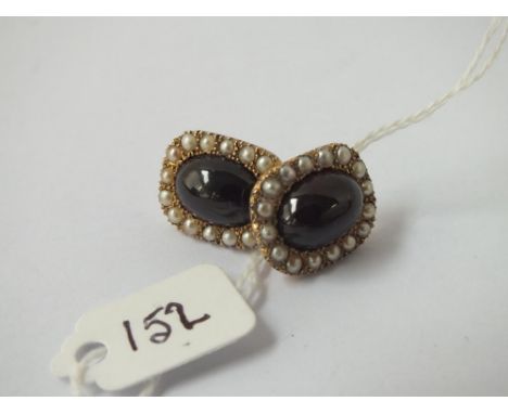 High carat pair of garnet &amp; pearl earrings - 8.7gms