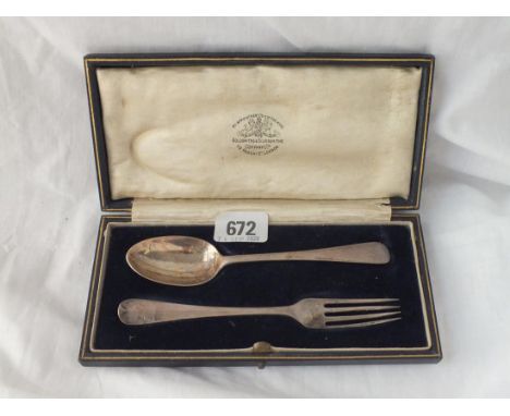 A christening set of spoon &amp; fork from the Goldsmith Co. &amp; boxed - 65gms