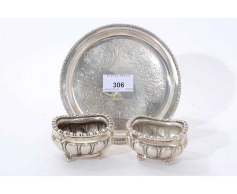 Victorian silver card tray of circular form, with foliate engraved decoration and bead border (London 1857) Henry Wilkinson &