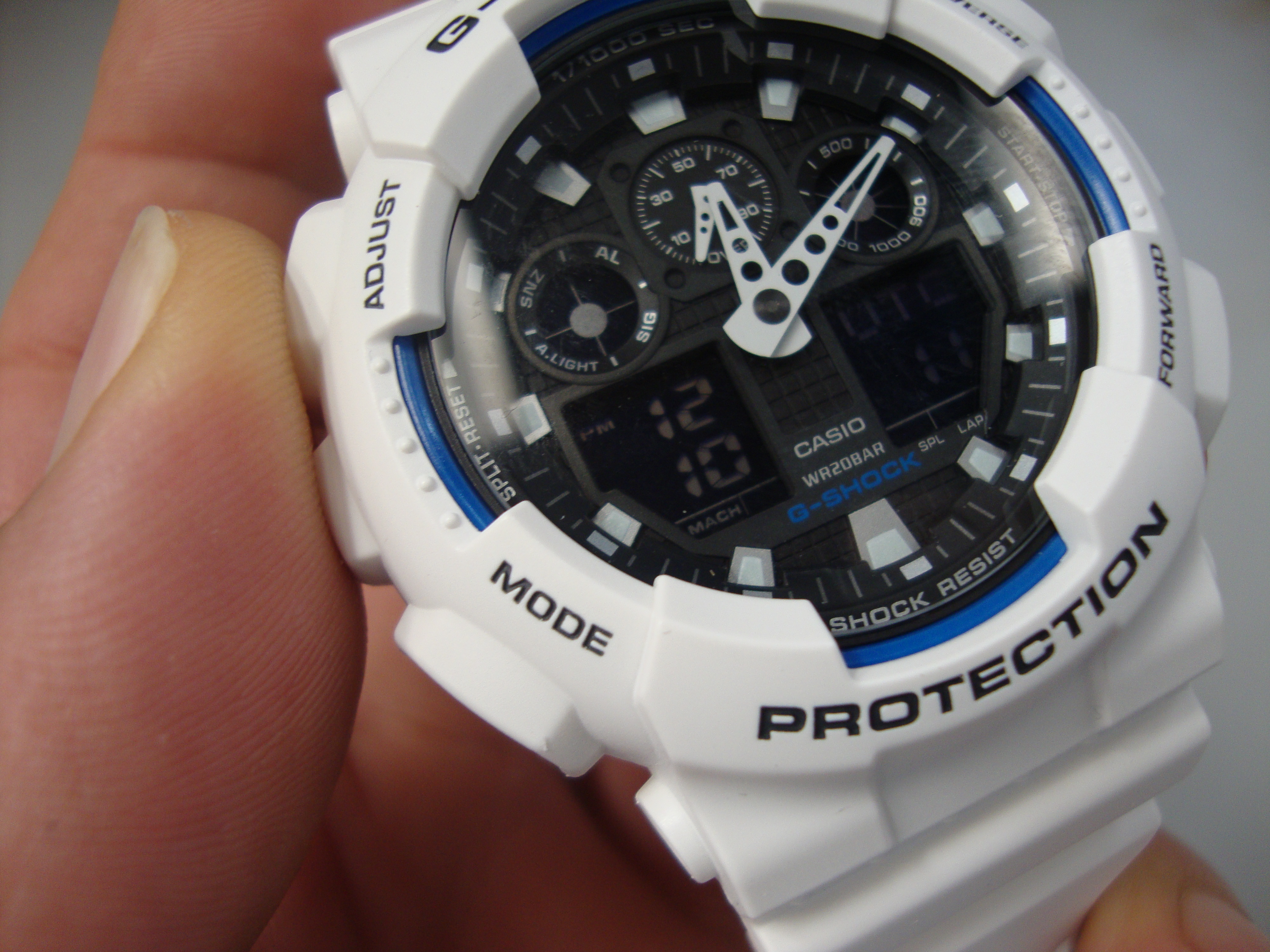 Casio G-Shock large white watch with multiple analogue & digital ...