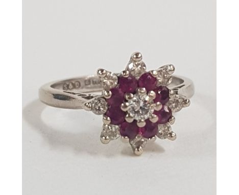 18 CARAT GOLD RUBY &amp; DIAMOND RING WITH 0.33 CARAT OF DIAMONDS