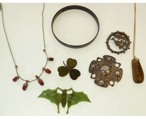 COSTUME JEWELLERY, including a GILT METAL CHARM BRACELET WITH CHARMS, A CORAL BRANCH NECKLACE (af), AN IMITATION JADE MOTH BR