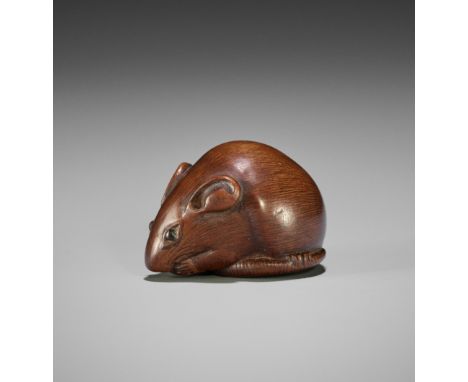 A KYOTO SCHOOL WOOD NETSUKE OF A FAT RATJapan, 19th century, Edo period (1615-1868)Well-carved as a decidedly fat rat, loweri