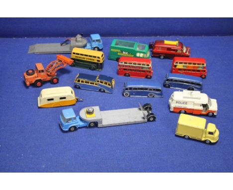 A SELECTION OF EIGHTEEN UNBOXED VINTAGE DIE CAST VEHICLES TO INCLUDE SIX X DINKY BUSES/COACHES, TWO X DINKY FORD TRANSIT VANS