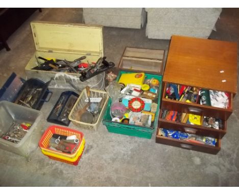 A LARGE SELECTION OF TOOLS, TOOL BOXES AND CONTENTS