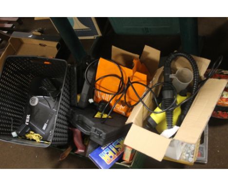 A LARGE QUANTITY OF TOOLS TO INCLUDE STEAM CLEANER, GRINDER SET , DRILL SET, BLACK AND DECKER ETC 