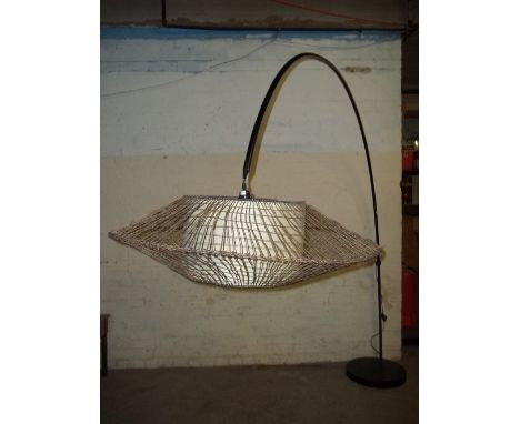 A LARGE RETRO STYLE FLOOR STANDING LAMP