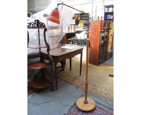 1950s STYLE WOODEN BASED STANDARD LAMP WITH EXTENDABLE TOP AND METAL SHADE 