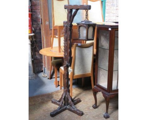 CARVED WOODEN OUTDOOR EXTENDABLE STANDARD LAMP 