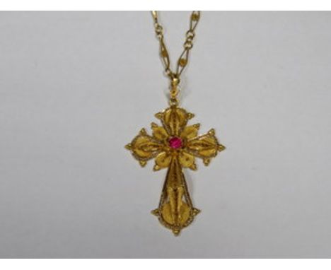 PRETTY 18ct GOLD FILIGREE CROSS PENDANT SET WITH SINGLE RUBY STONE, ON 18ct GOLD CHAIN 