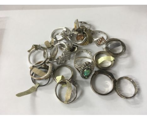 20 sterling silver assorted rings.