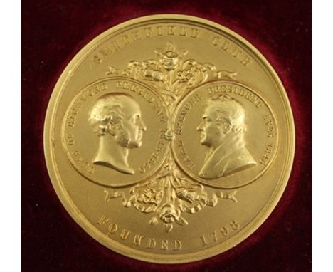 "THE SMITHFIELD CLUB KINGS CHALLENGE CUP" YELLOW METAL MEDAL, awarded to "J.J. Cridlan, Maisemore Park, Gloucester 1924", one
