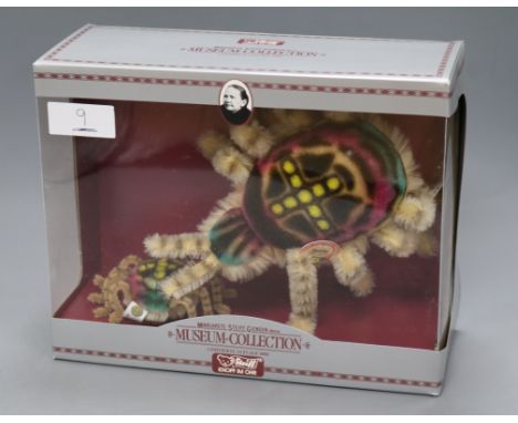 A Steiff Spider Set EAN 401732, mint and boxed